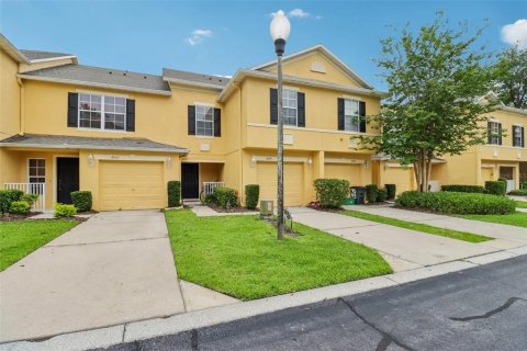 Touwnhouse à vendre à Oviedo, Floride: 3 chambres, 137.5 m2 № 2224883 - photo 3