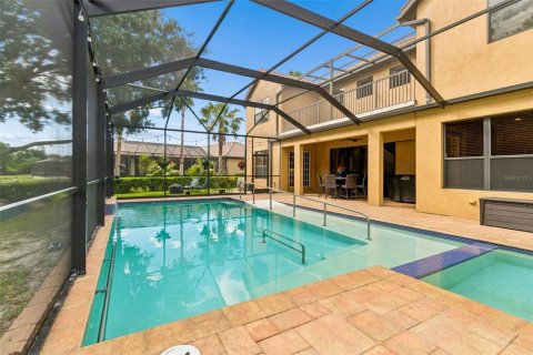 House in Land O' Lakes, Florida 6 bedrooms, 399.48 sq.m. № 2130971 - photo 4