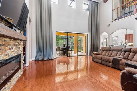 House in Land O' Lakes, Florida 6 bedrooms, 399.48 sq.m. № 2130971 - photo 15