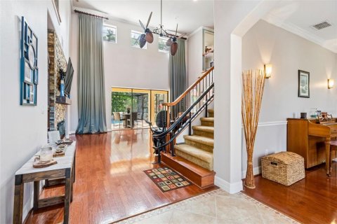 House in Land O' Lakes, Florida 6 bedrooms, 399.48 sq.m. № 2130971 - photo 13