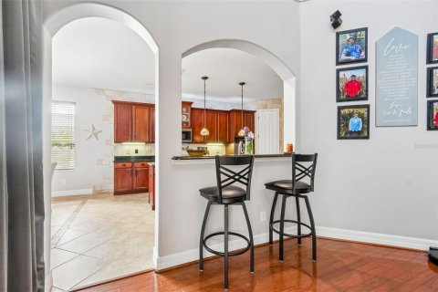 House in Land O' Lakes, Florida 6 bedrooms, 399.48 sq.m. № 2130971 - photo 20