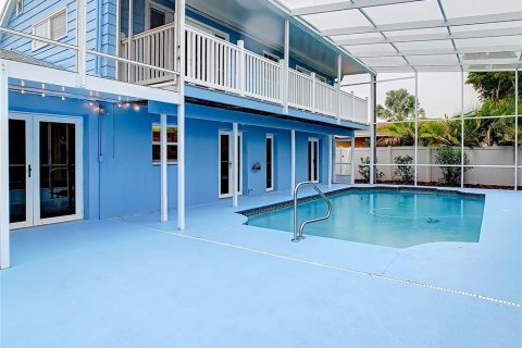 House in Saint Petersburg, Florida 4 bedrooms, 183.3 sq.m. № 1629047 - photo 28