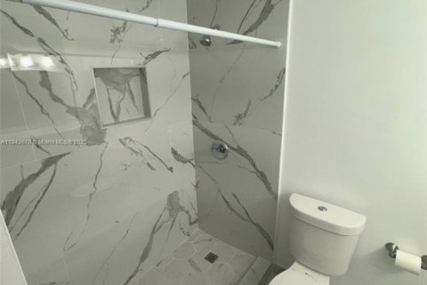 Купить кондоминиум в Хайалиа, Флорида 2 спальни, 112.23м2, № 1839415 - фото 14