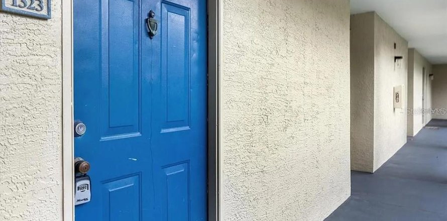 Condo in Orlando, Florida, 2 bedrooms  № 2225275