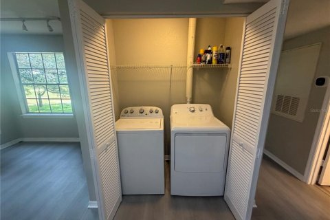 Condo in Orlando, Florida, 2 bedrooms  № 2225275 - photo 5