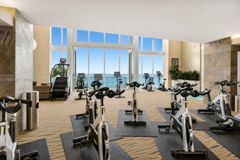 Condo in Sunny Isles Beach, Florida, 3 bedrooms № 2090665 - photo 3
