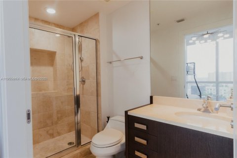 Condo in Sunny Isles Beach, Florida, 3 bedrooms № 2090665 - photo 26