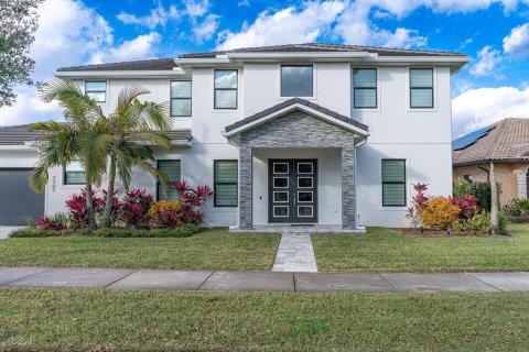 Villa ou maison à vendre à Winter Garden, Floride: 5 chambres, 378.3 m2 № 2134644 - photo 2