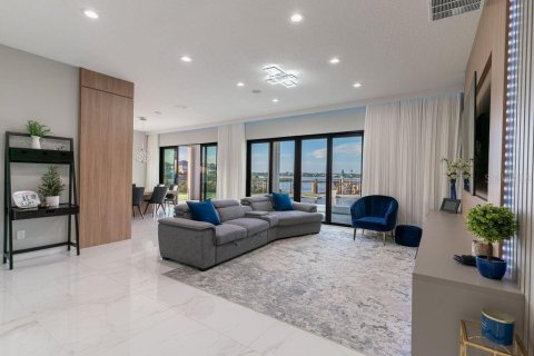 Villa ou maison à vendre à Winter Garden, Floride: 5 chambres, 378.3 m2 № 2134644 - photo 11