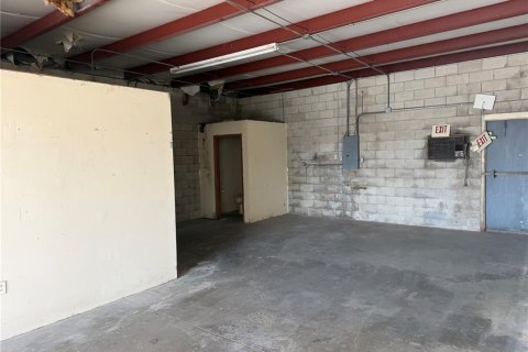 Снять в аренду коммерческую недвижимость в Окала, Флорида 1020.53м2, № 2204368 - фото 5