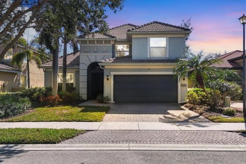 House in Venice, Florida 3 bedrooms, 237.92 sq.m. № 1565669 - photo 1