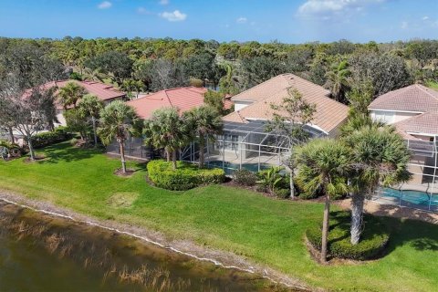House in Venice, Florida 3 bedrooms, 237.92 sq.m. № 1565669 - photo 17