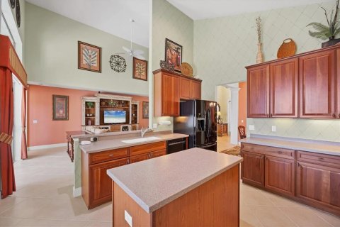 House in Venice, Florida 3 bedrooms, 237.92 sq.m. № 1565669 - photo 30