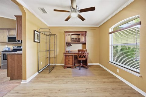 House in Summerfield, Florida 3 bedrooms, 172.8 sq.m. № 2142441 - photo 6