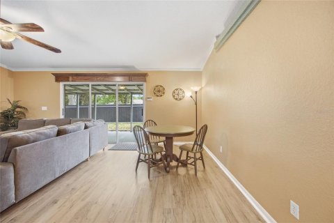 House in Summerfield, Florida 3 bedrooms, 172.8 sq.m. № 2142441 - photo 15
