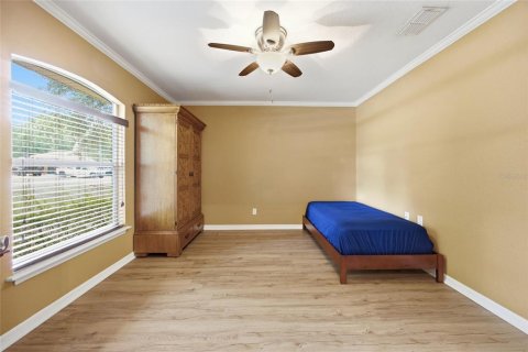 House in Summerfield, Florida 3 bedrooms, 172.8 sq.m. № 2142441 - photo 4