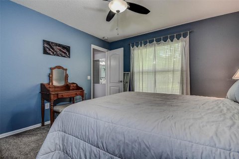 Villa ou maison à vendre à Land O' Lakes, Floride: 4 chambres, 230.96 m2 № 1886723 - photo 30