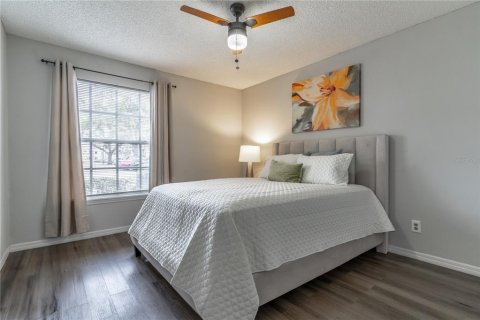 Condo in Orlando, Florida, 2 bedrooms  № 2380429 - photo 23