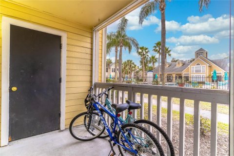 Condo in Orlando, Florida, 2 bedrooms  № 2380429 - photo 28