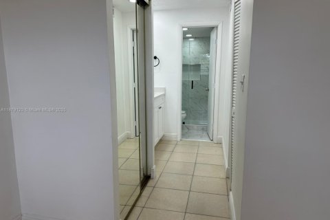 Copropriété à louer à Plantation, Floride: 2 chambres, 104.89 m2 № 1922295 - photo 22