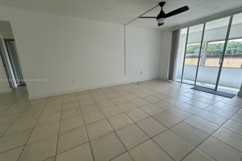 Copropriété à louer à Plantation, Floride: 2 chambres, 104.89 m2 № 1922295 - photo 8