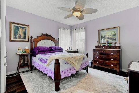 House in Spring Hill, Florida 2 bedrooms, 126.72 sq.m. № 2208987 - photo 30