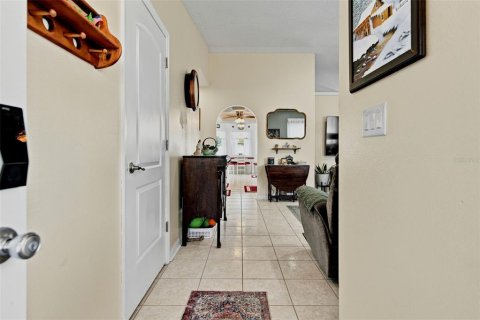 House in Spring Hill, Florida 2 bedrooms, 126.72 sq.m. № 2208987 - photo 14