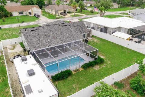 House in Spring Hill, Florida 2 bedrooms, 126.72 sq.m. № 2208987 - photo 9