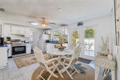 Купить виллу или дом в Тампа, Флорида 4 комнаты, 106.84м2, № 2135246 - фото 30