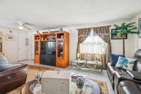 Купить виллу или дом в Тампа, Флорида 4 комнаты, 106.84м2, № 2135246 - фото 18