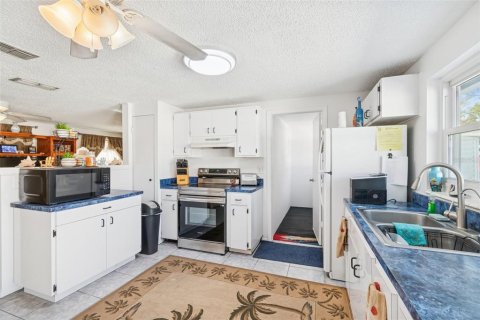 Купить виллу или дом в Тампа, Флорида 4 комнаты, 106.84м2, № 2135246 - фото 23