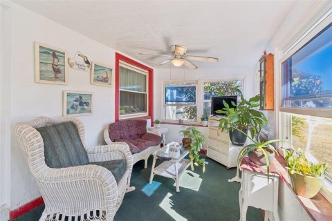 Купить виллу или дом в Тампа, Флорида 4 комнаты, 106.84м2, № 2135246 - фото 12