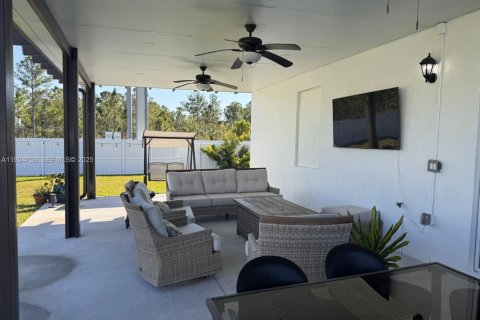 Снять в аренду виллу или дом в Хомстед, Флорида 4 спальни, 273.5м2, № 2035029 - фото 28