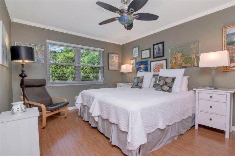 Condominio en venta en Saint Petersburg, Florida, 2 dormitorios, 86.4 m2 № 2091979 - foto 6