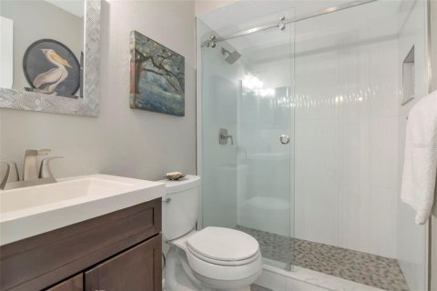 Condominio en venta en Saint Petersburg, Florida, 2 dormitorios, 86.4 m2 № 2091979 - foto 16