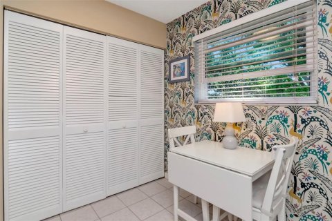 Condominio en venta en Saint Petersburg, Florida, 2 dormitorios, 86.4 m2 № 2091979 - foto 11