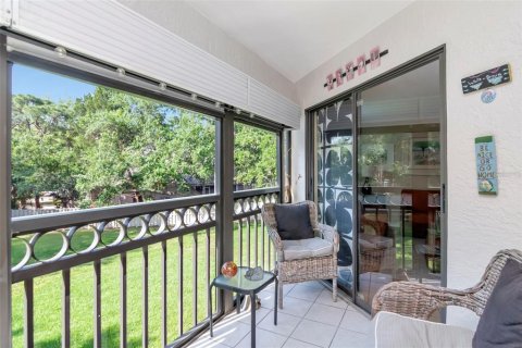 Condominio en venta en Saint Petersburg, Florida, 2 dormitorios, 86.4 m2 № 2091979 - foto 18