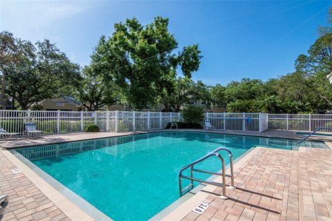 Condominio en venta en Saint Petersburg, Florida, 2 dormitorios, 86.4 m2 № 2091979 - foto 25