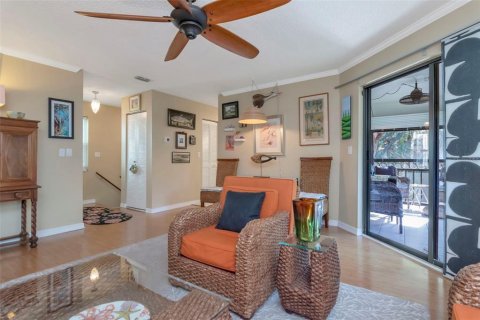 Condominio en venta en Saint Petersburg, Florida, 2 dormitorios, 86.4 m2 № 2091979 - foto 4
