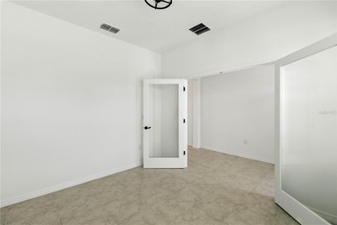 Casa en alquiler en Ocala, Florida, 4 dormitorios, 224.82 m2 № 1916015 - foto 14