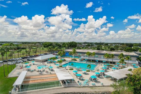 Condo in Delray Beach, Florida, 2 bedrooms  № 1868669 - photo 3