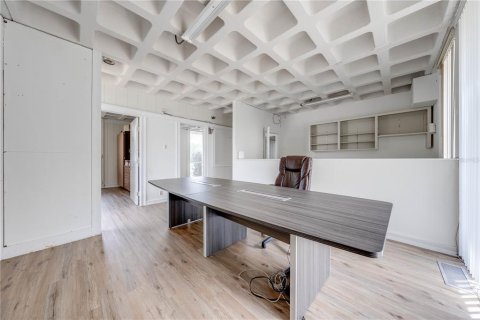 Immobilier commercial à vendre à Kissimmee, Floride: 285.12 m2 № 1765573 - photo 6