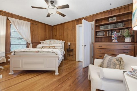 House in Bradenton, Florida 2 bedrooms, 125.23 sq.m. № 2206589 - photo 15