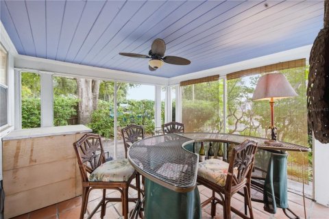 House in Bradenton, Florida 2 bedrooms, 125.23 sq.m. № 2206589 - photo 4