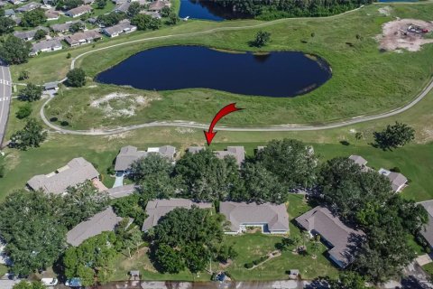 Condo in Sun City Center, Florida, 2 bedrooms  № 1915185 - photo 2