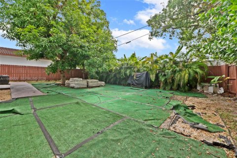 Casa en venta en Miami, Florida, 3 dormitorios, 160.44 m2 № 2002017 - foto 25