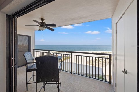 Condominio en venta en Clearwater, Florida, 2 dormitorios, 101.64 m2 № 2147615 - foto 14