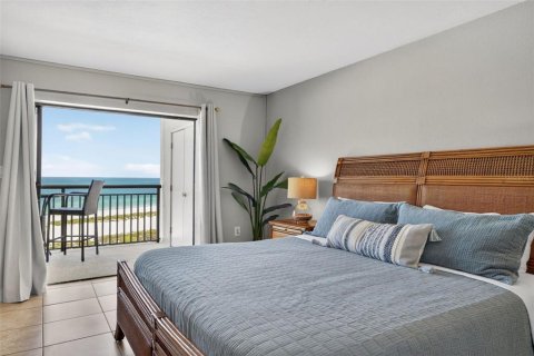 Condominio en venta en Clearwater, Florida, 2 dormitorios, 101.64 m2 № 2147615 - foto 12