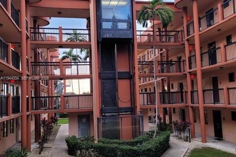 Купить кондоминиум в Хайалиа, Флорида 2 спальни, 75.44м2, № 2002086 - фото 16