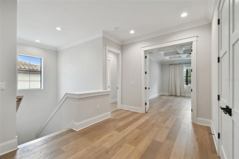 House in Tampa, Florida 5 bedrooms, 376.72 sq.m. № 1787399 - photo 28